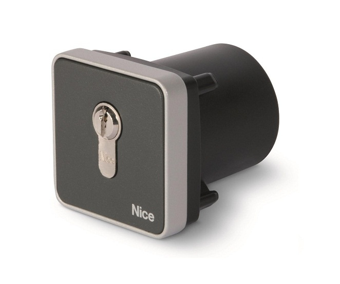 3318f3c7ccce8467745b626b1100cb3d